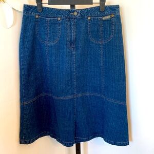Woolrich Dark Denim Front Pocket Skirt Size 12